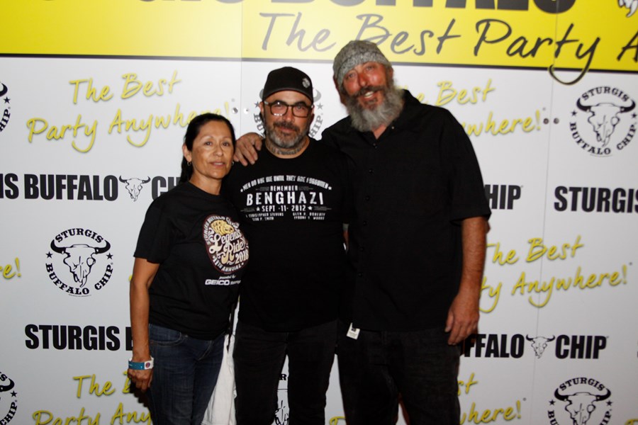 View photos from the 2018 Meet-n-Greet Aaron-Lewis Photo Gallery